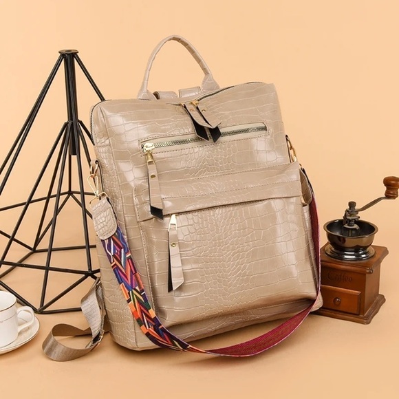Faux Leather Croco Embossed Convertible Shoulder Bag Backpack Cream Beige - Picture 3 of 15